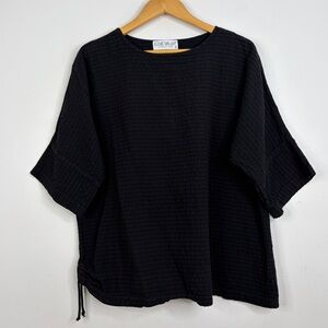 Ezze Wear Top Womens Medium Black Cotton Gauze Short Sleeve Shirt Made in Canada